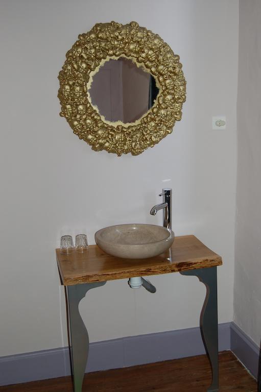 La Vieille Ecole Bed & Breakfast Bourgougnague Dış mekan fotoğraf